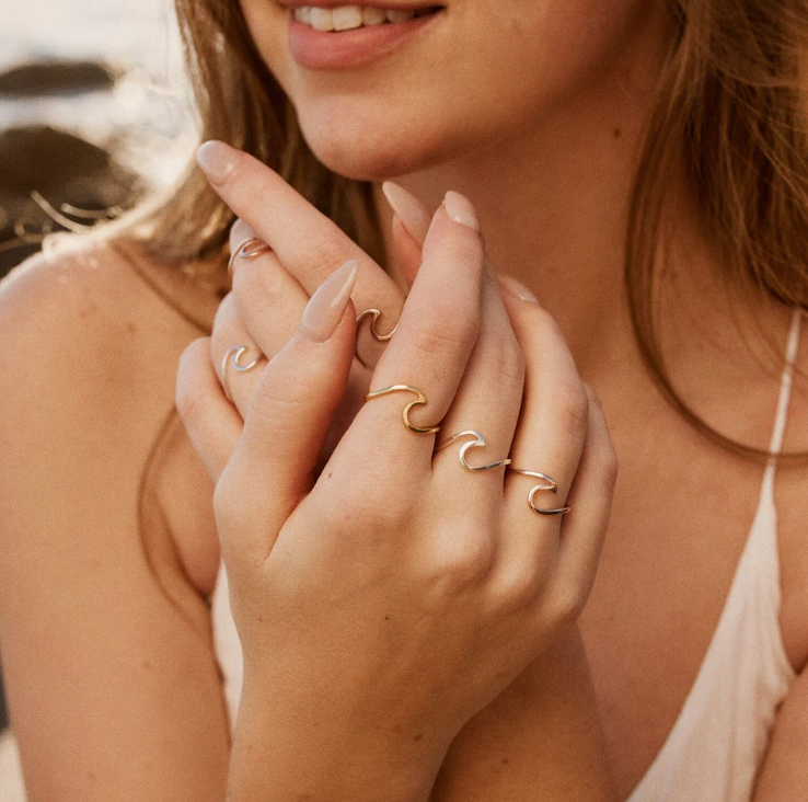 Puravida Silver, Rose Gold or Gold Wave Ring