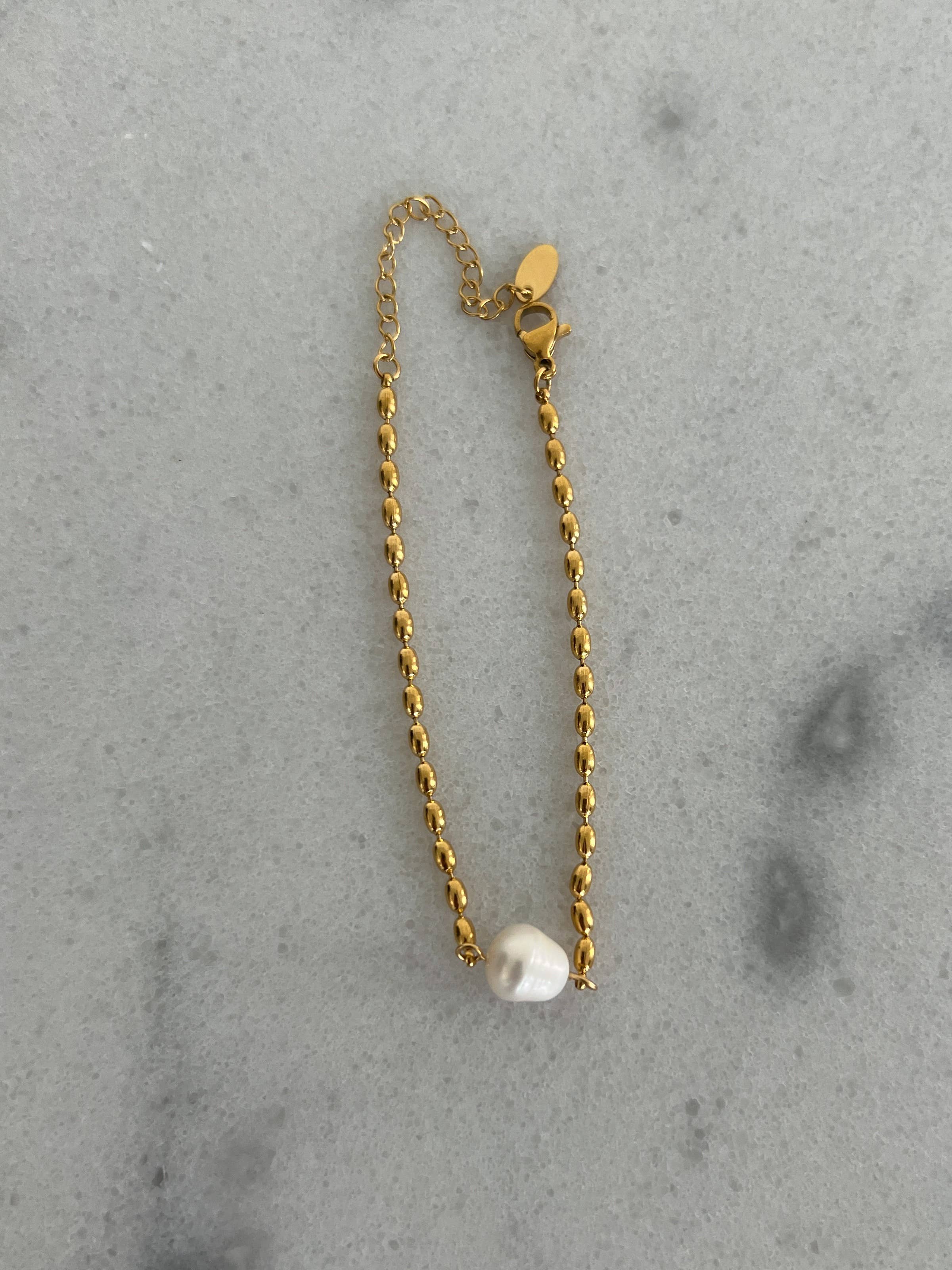 Gold Beaded Bracelet with Pearl accent