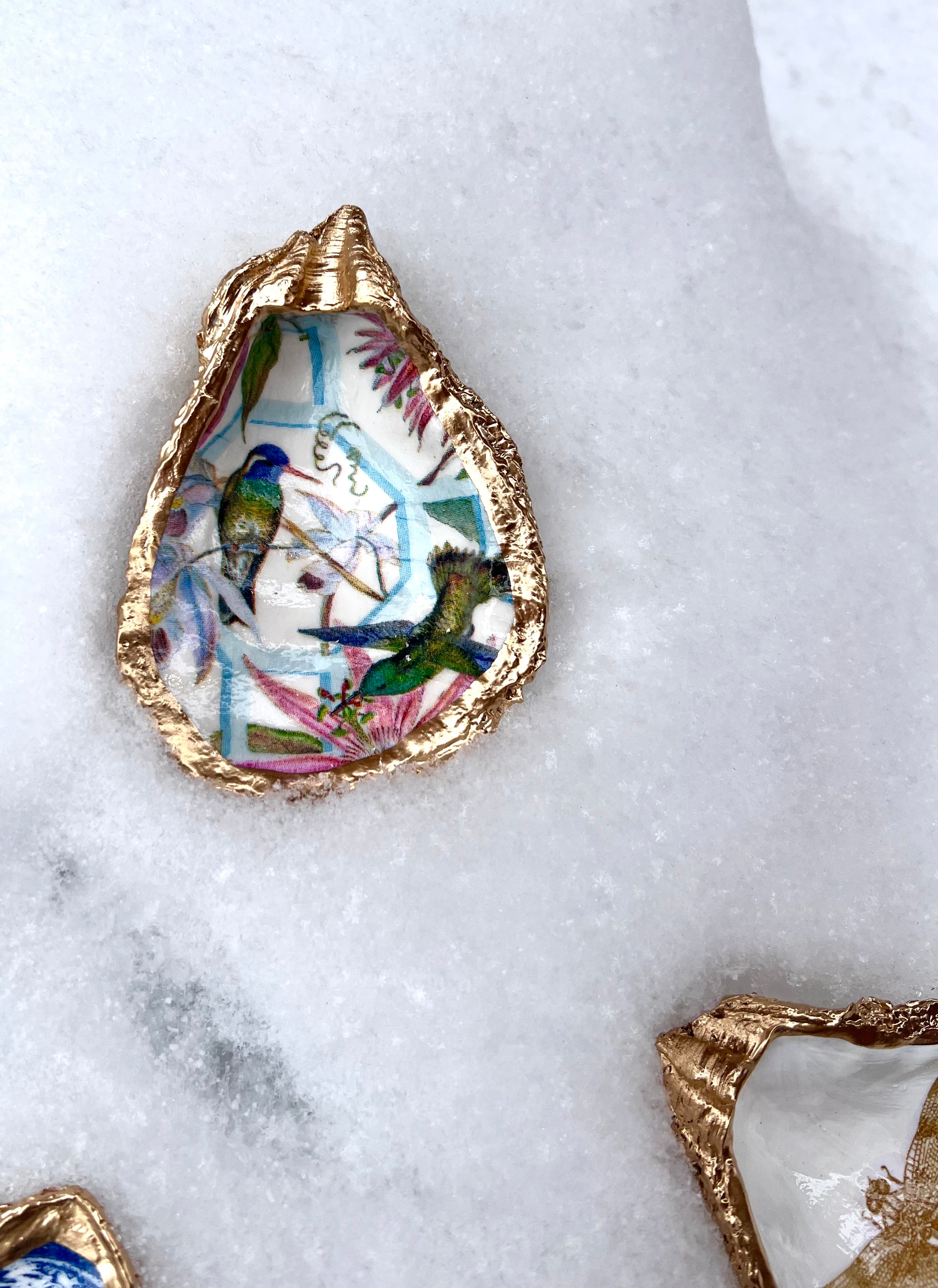 Hummingbird Oyster Jewelry Dish