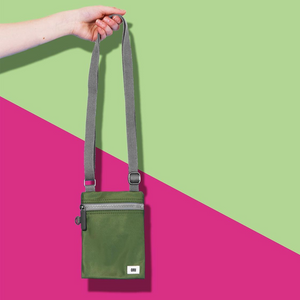 Chelsea Pocket Purse