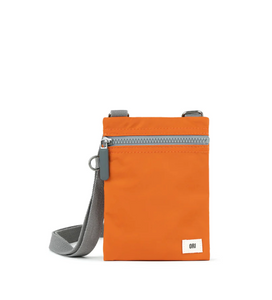 Chelsea Pocket Purse