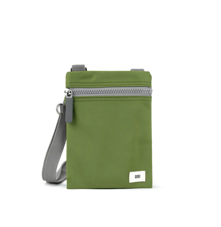 Chelsea Pocket Purse