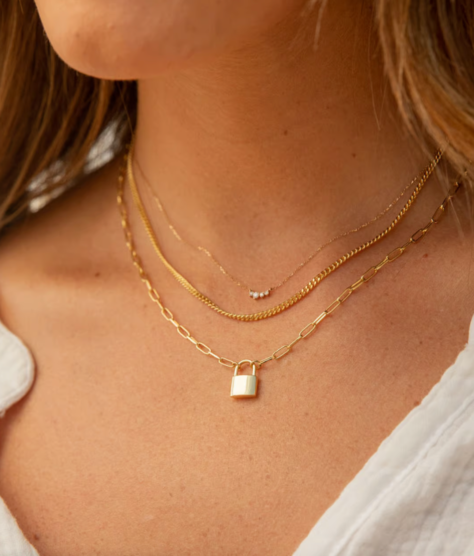 18" Gold gorjana Kara Padlock Charm paperclip chain Necklace
