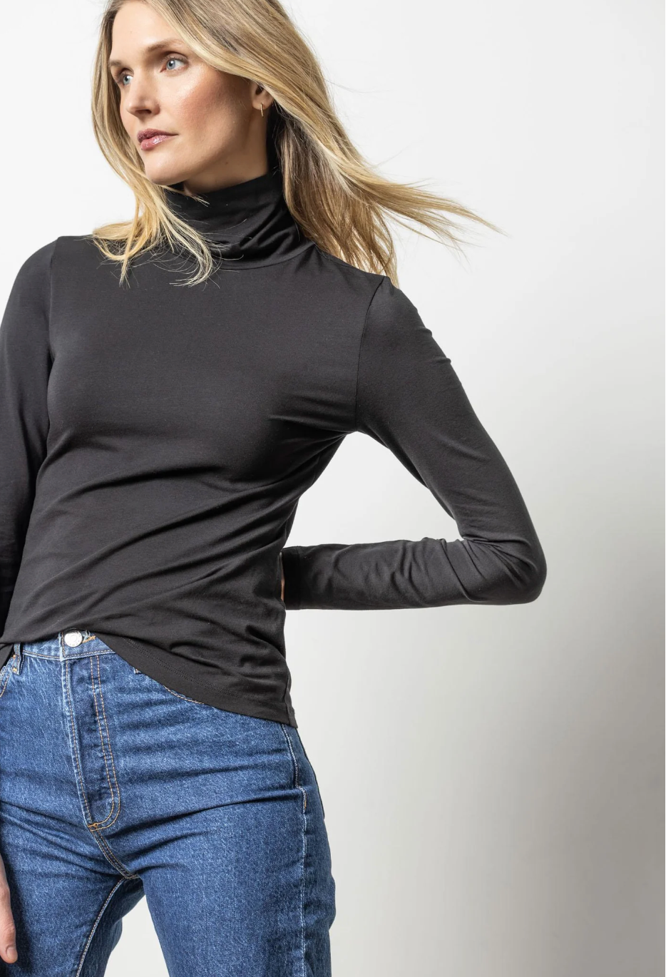 LILLA P Long Sleeve Turtleneck Tee