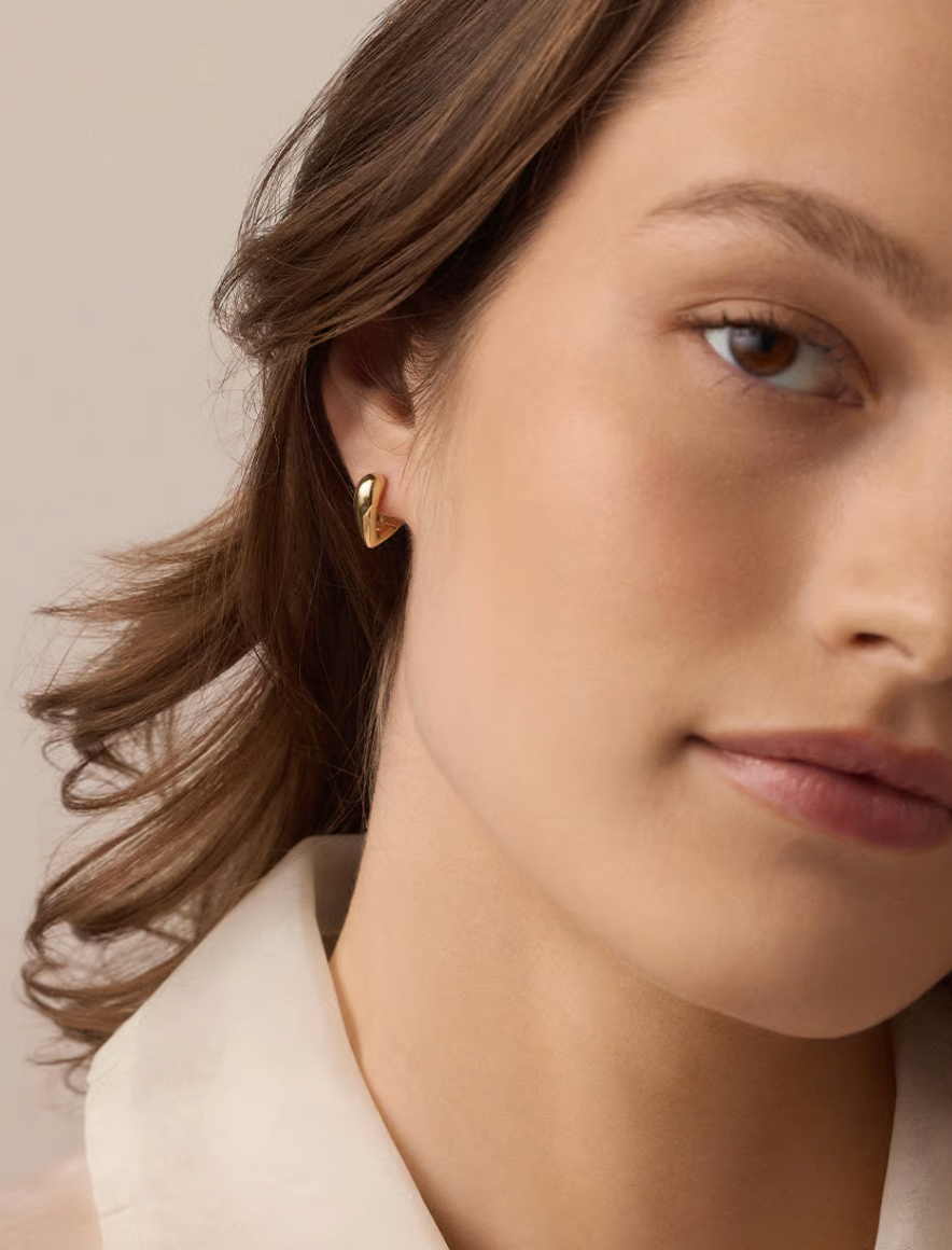 gorjana Amour Heart Gold Huggie Earrings
