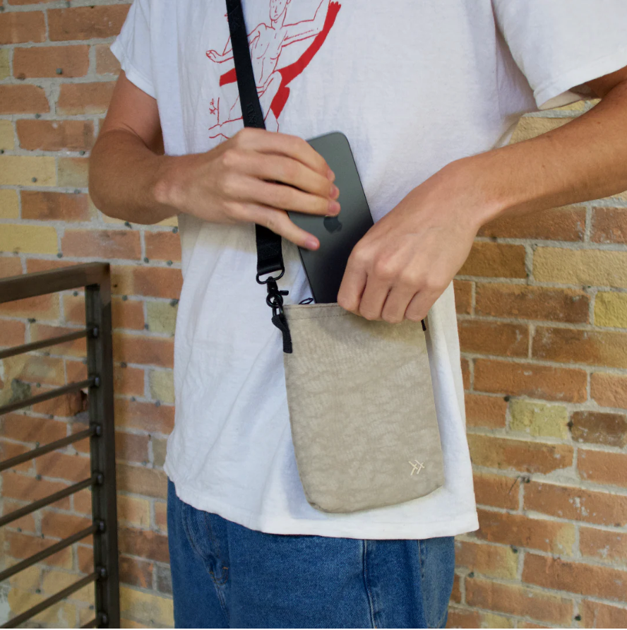 Thread Wallets Pocket Sling bag