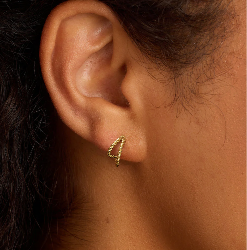 gorjana Crew Split Gold Huggie Earrings