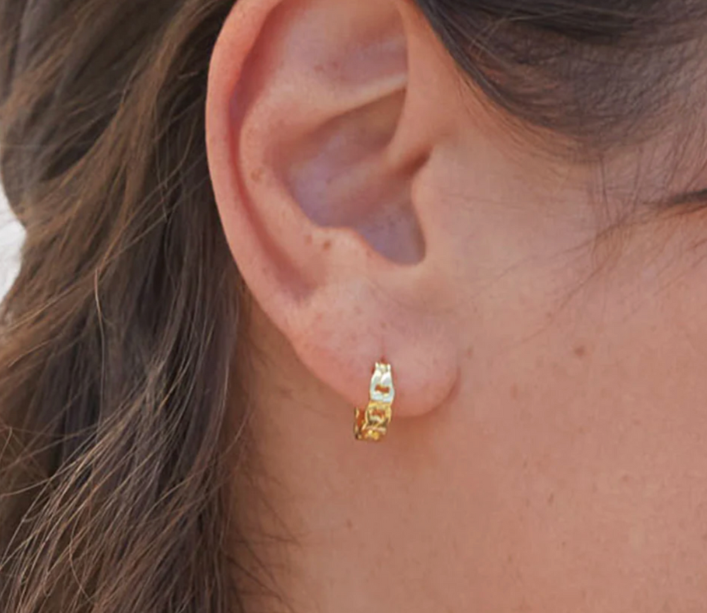 gorjana Wilder Gold Huggie Earrings