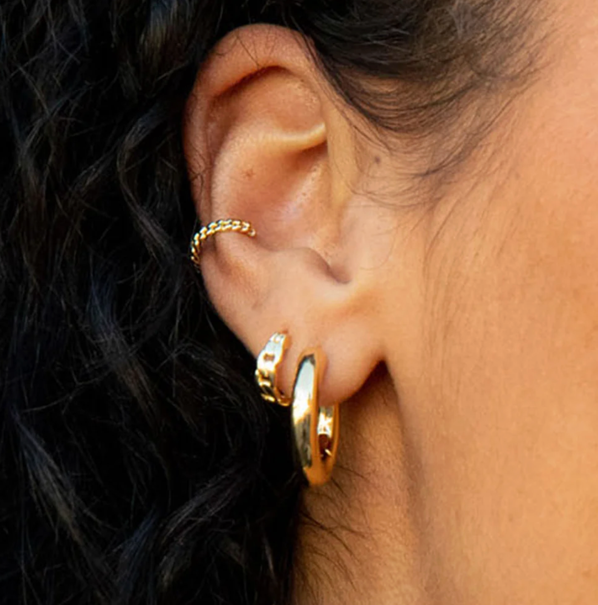 gorjana Wilder Gold Huggie Earrings