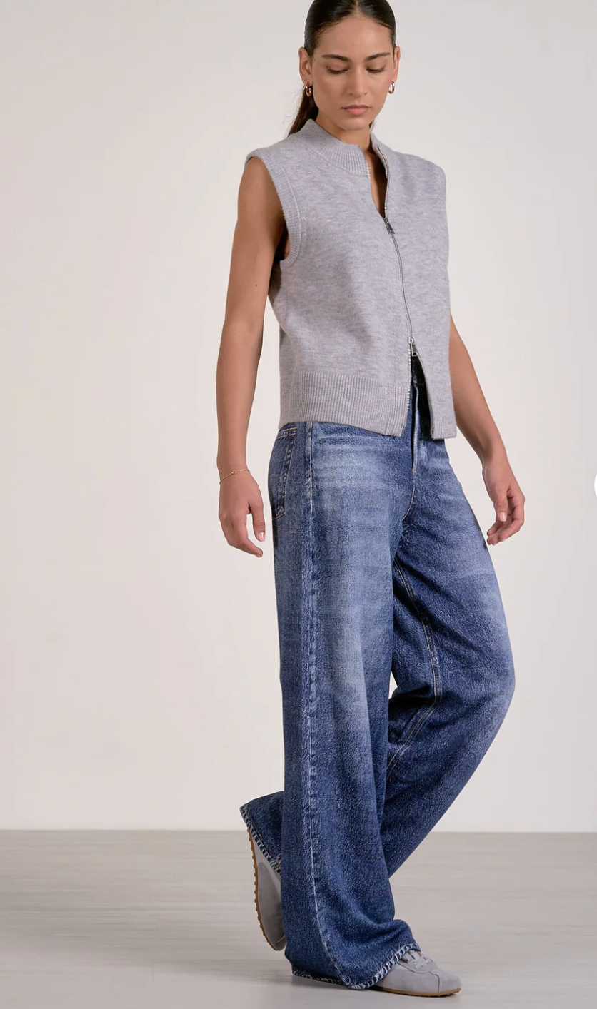 Britt Sleeveless Zip-up Vest