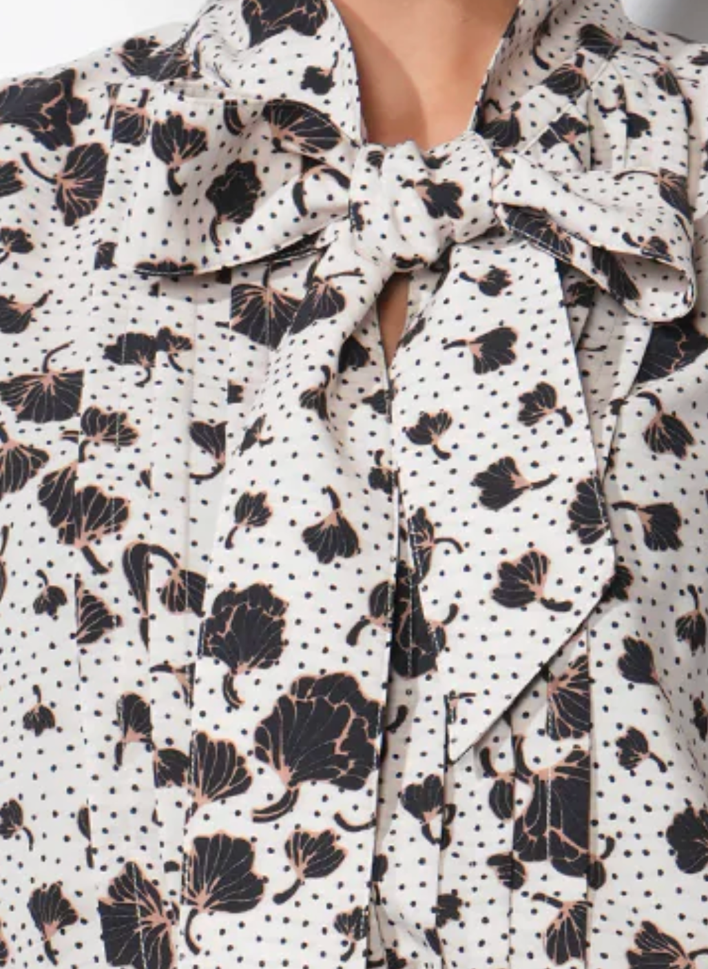 Delilah Scarf Neck Short Puff Sleeve Printed blouse