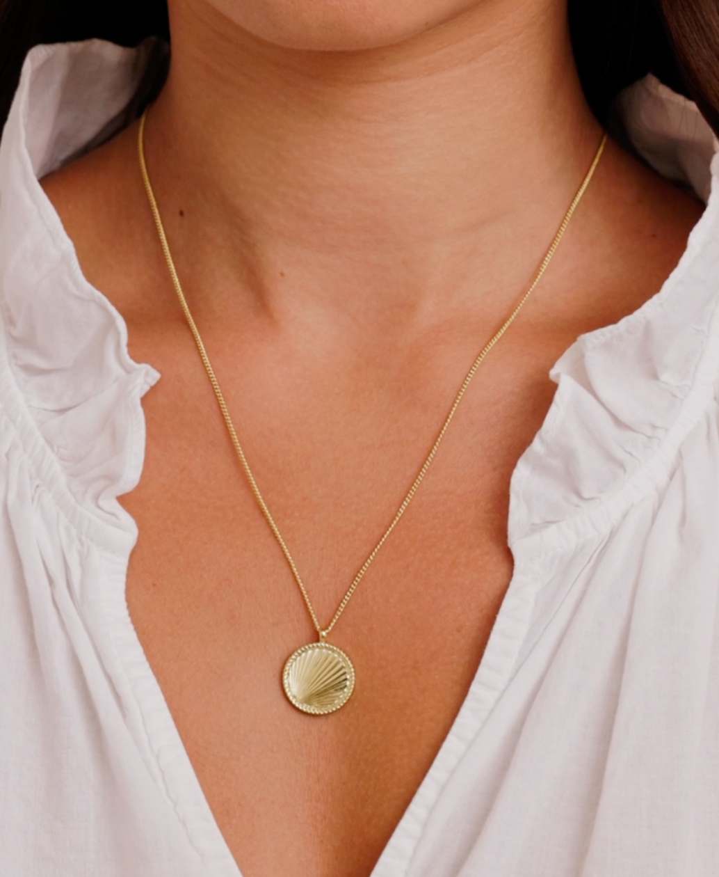 gorjana Sunny Pendant Gold Necklace