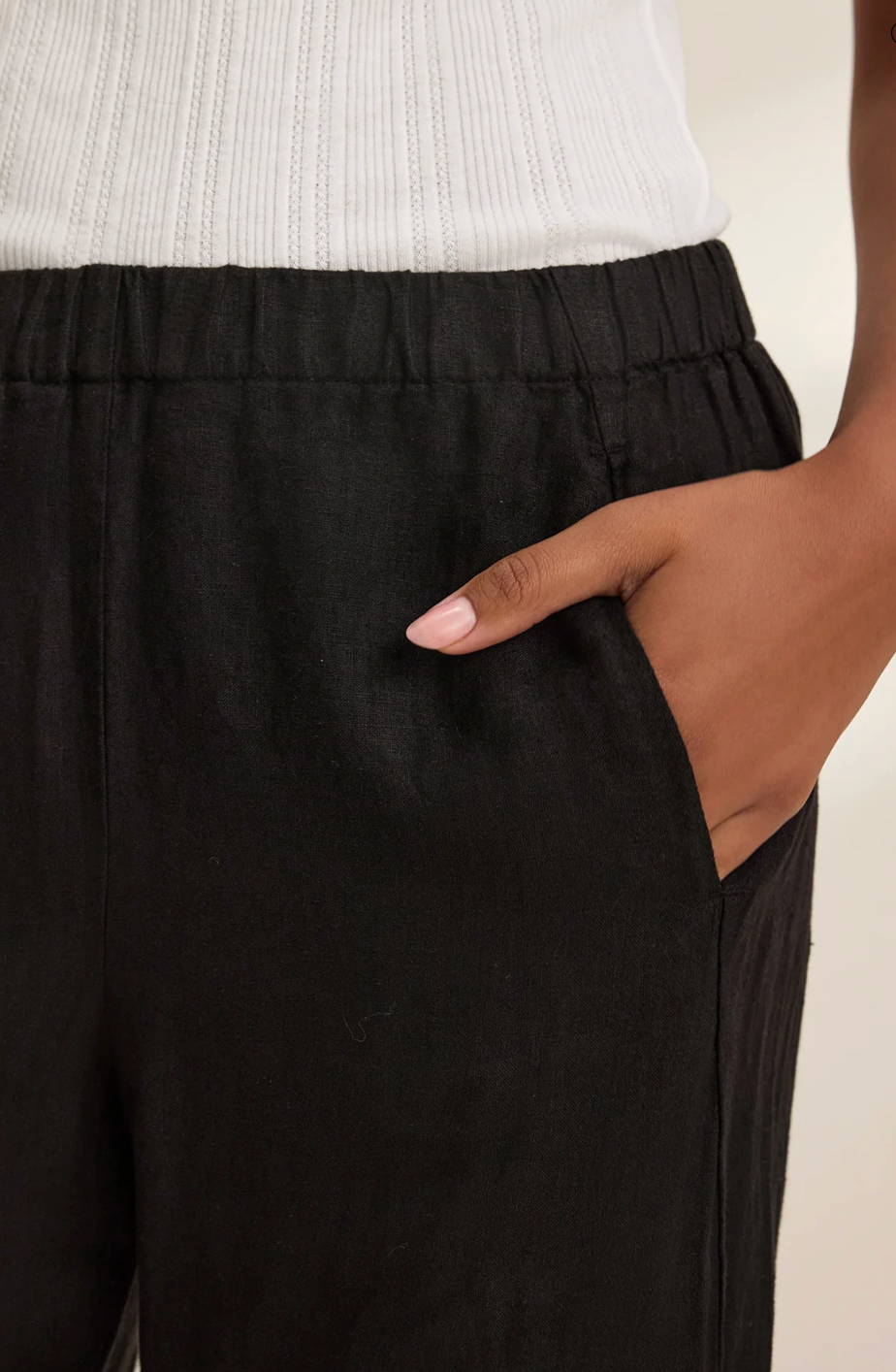 Velvet by Graham & Spencer Lola Linen Pants