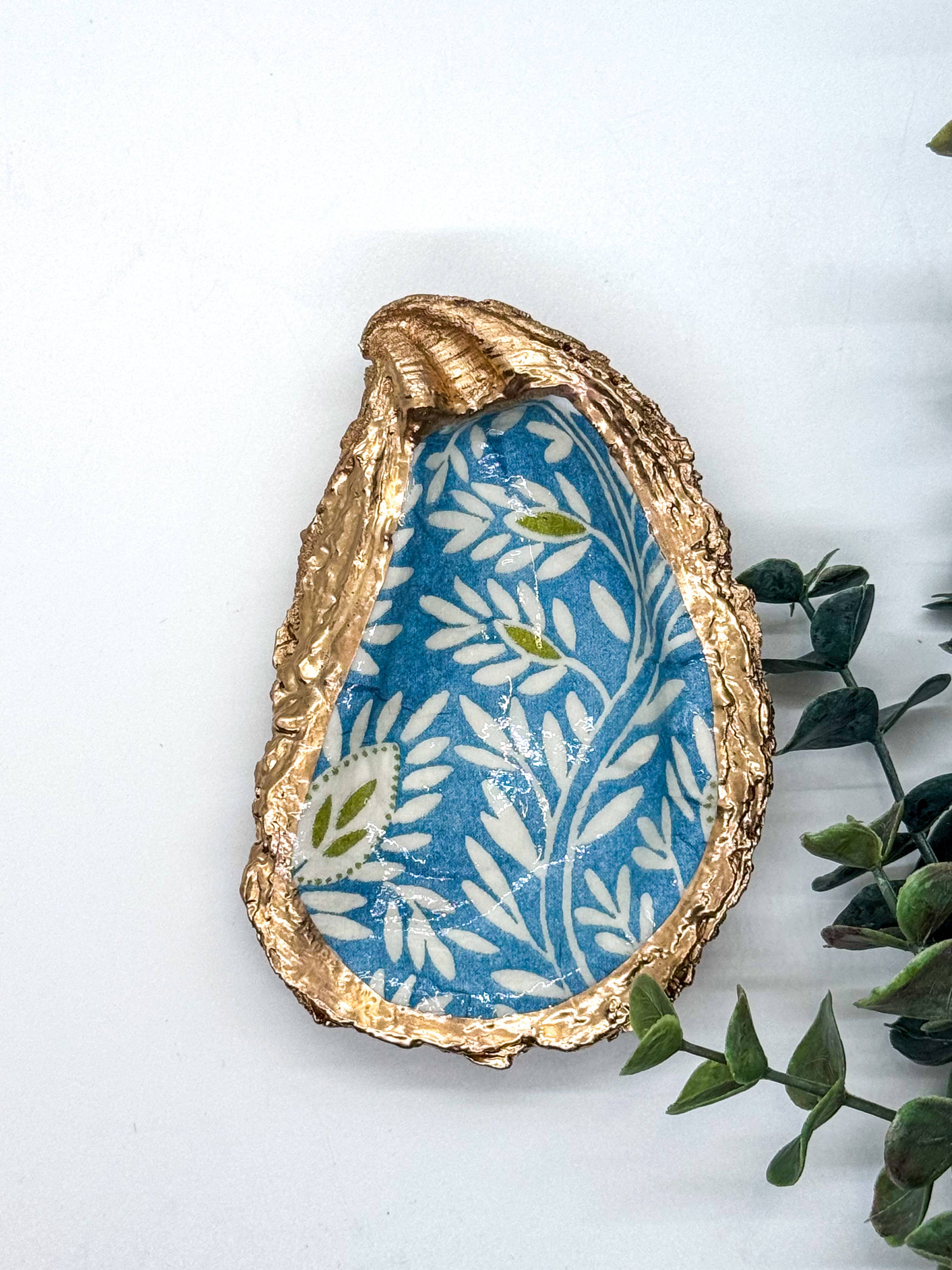 Country Vines Oyster Trinket Dish
