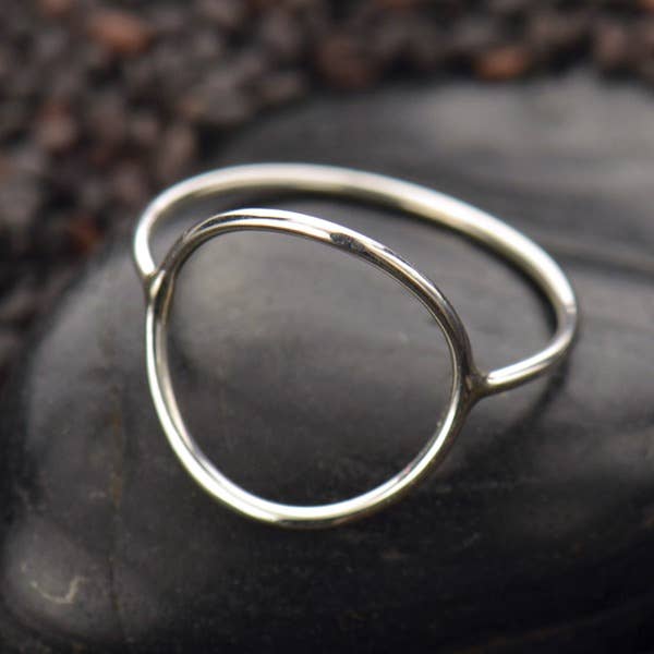 Open Wire Sterling Silver Circle Ring