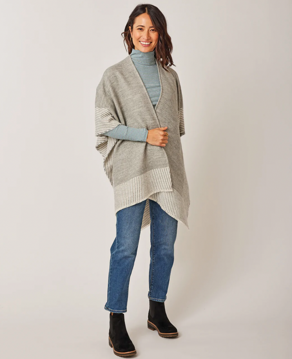 One Size Grey and White Carve Playa Reversible Poncho