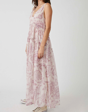 Load image into Gallery viewer, Julianna Maxi Dress