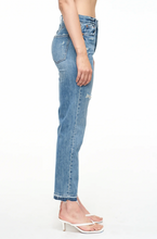 Load image into Gallery viewer, Charlie Getaway Vintage Denim Jeans